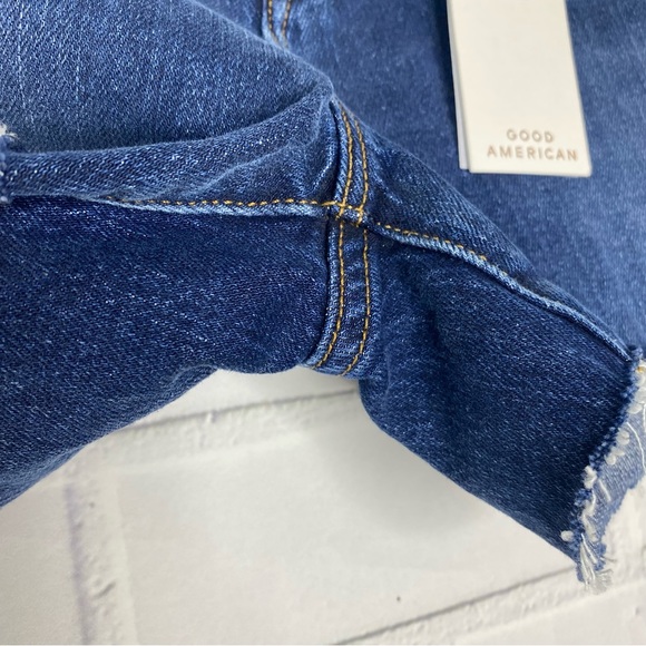 New Good American Cutoff High Waist Denim Shorts size 26 - Picture 9 of 9